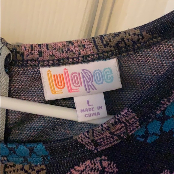 LuLaRoe Amelia - Picture 3 of 4